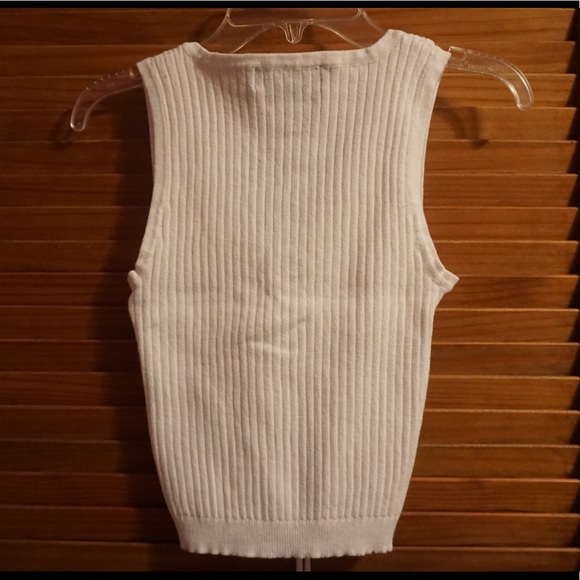 Forever 21 White Crop (SALE!!!! READ DESCRIPTION) - Picture 2 of 5